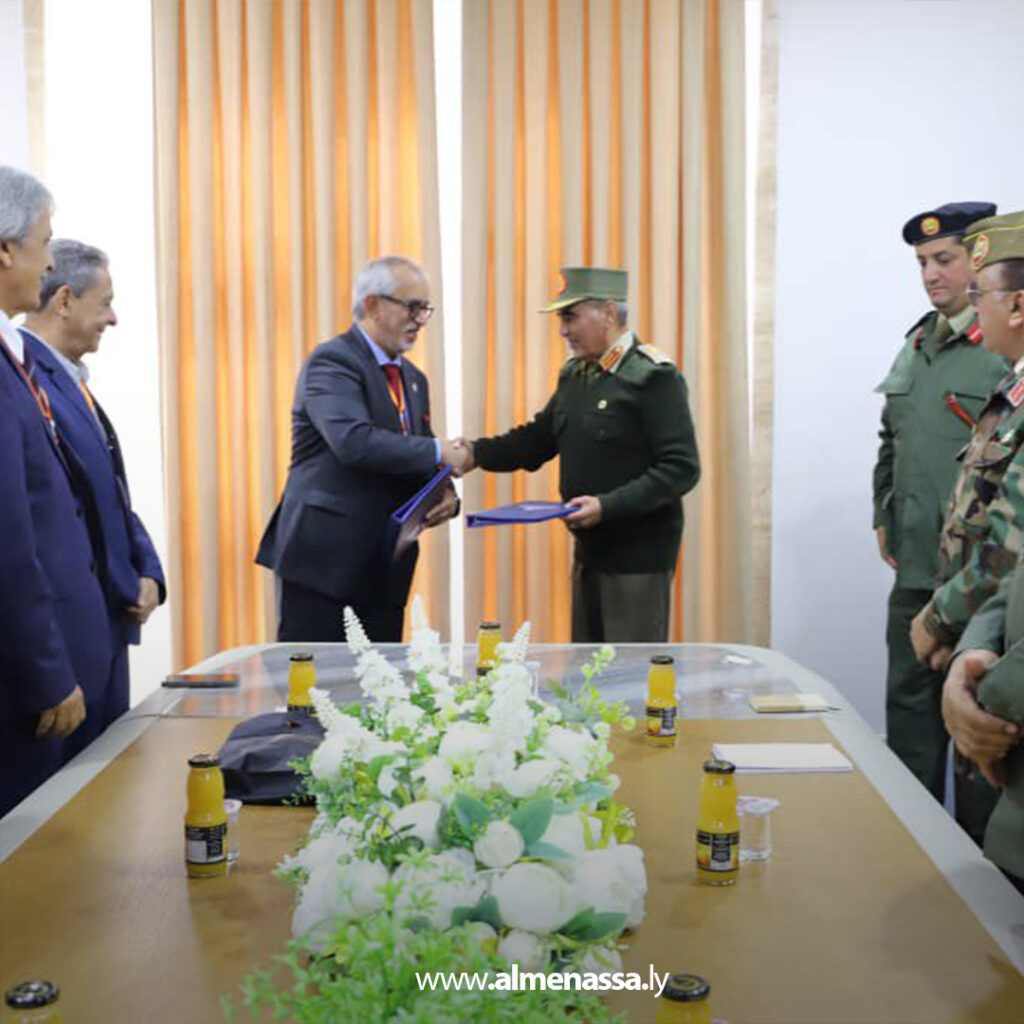 Extra 186 الأكاديمية العسكرية للعلوم الأمنية توقع اتفاقية مع الجامعة الدولية لتبادل الخبرات الأكاديمية والفنية