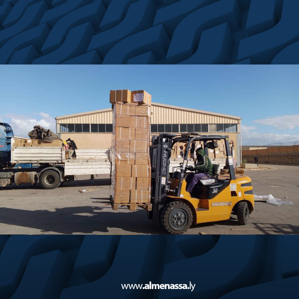 Extra 192 تواصل شحنات الكتاب المدرسي إلى المراقبات التعليمية في عدد من البلديات