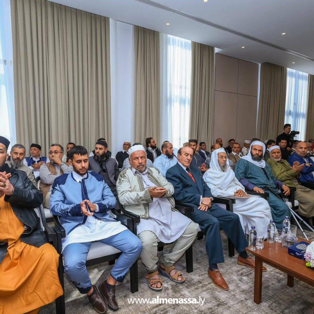 Extra 2.jpg11111111111 2 القائد العام يستقبل مشايخ قبائل مدن ومناطق الجبل الغربي وباطن الجبل