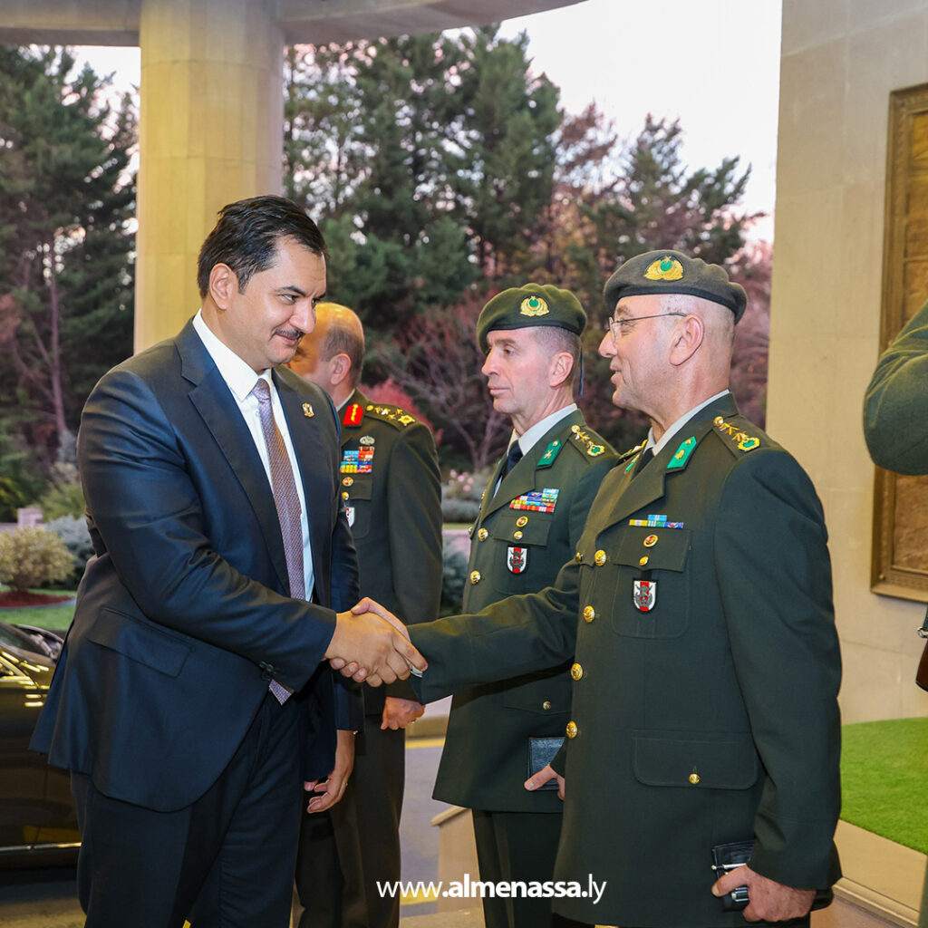 Extra 20.jpg111 20 نائب القائد العام يبحث مع رئيس الأركان التركي تعزيز التعاون العسكري بين ليبيا وتركيا