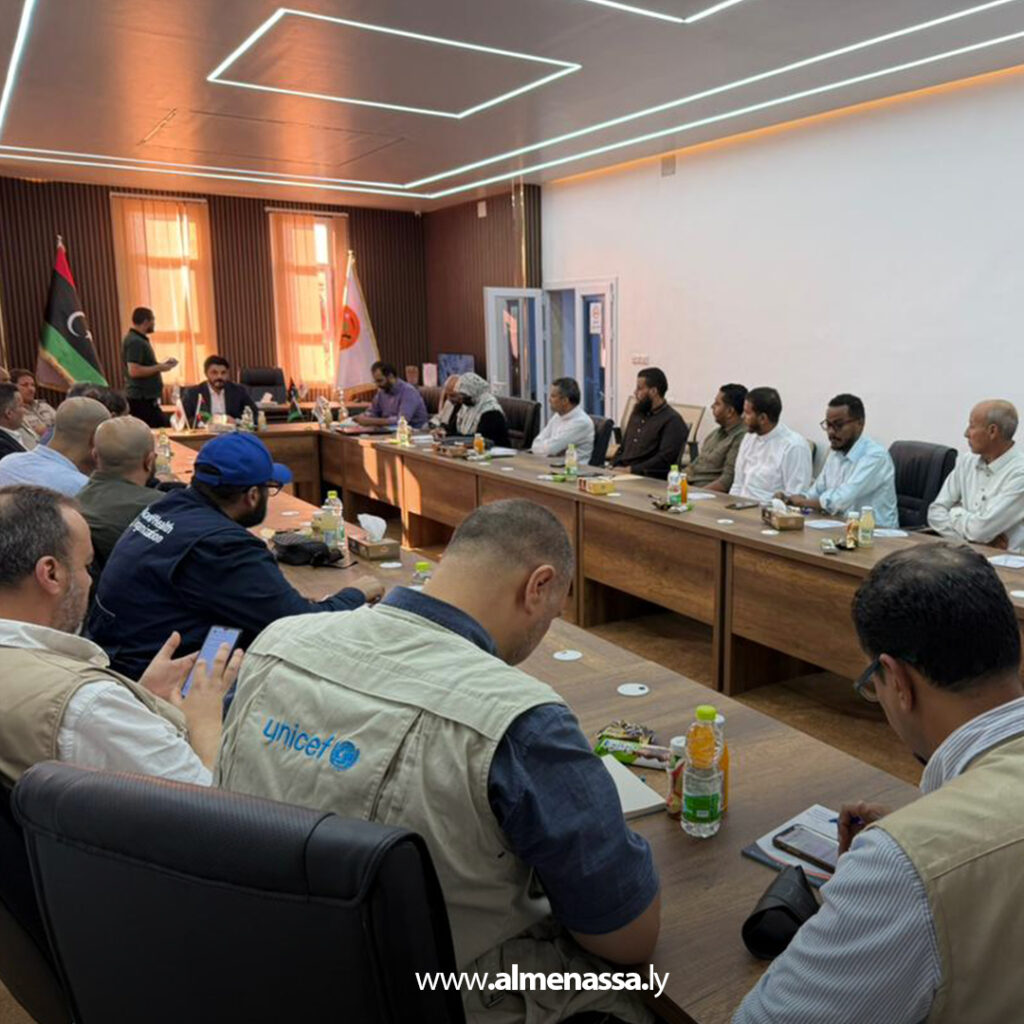 Extra 21.jpg7 21 الوكيل العام لوزارة الصحة يجتمع بالمرافق الصحية بالكفرة