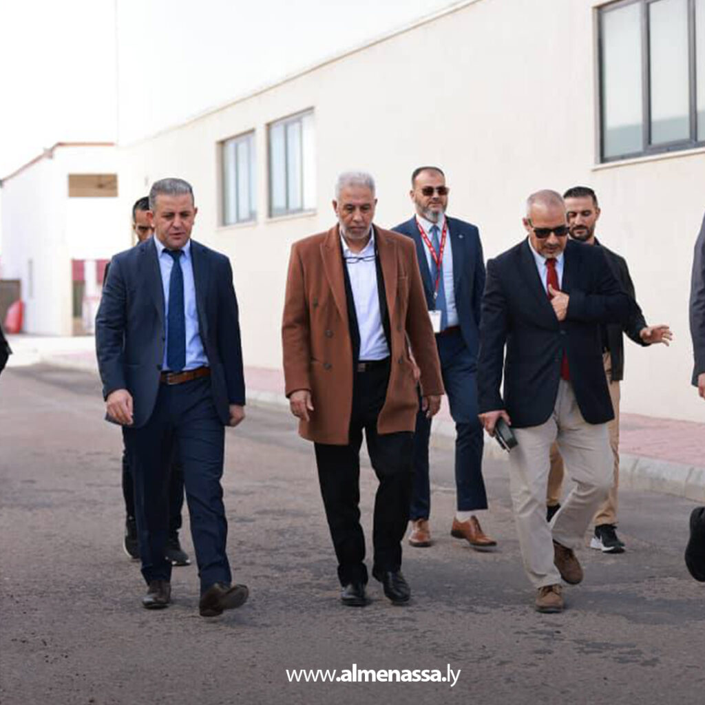 Extra 244 اتفاقية بين وزارة العمل وشركة تويوتا لتطوير العناصر الوطنية