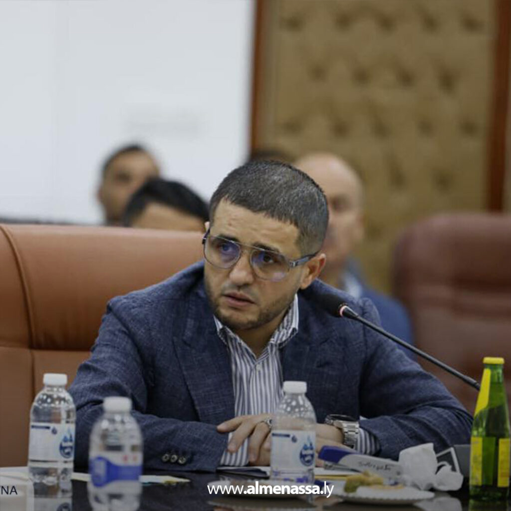 Extra 26 الشهوبي يبحث معالجة المشكلات الخدمية ومتابعة المشاريع المتعثرة في زليتن