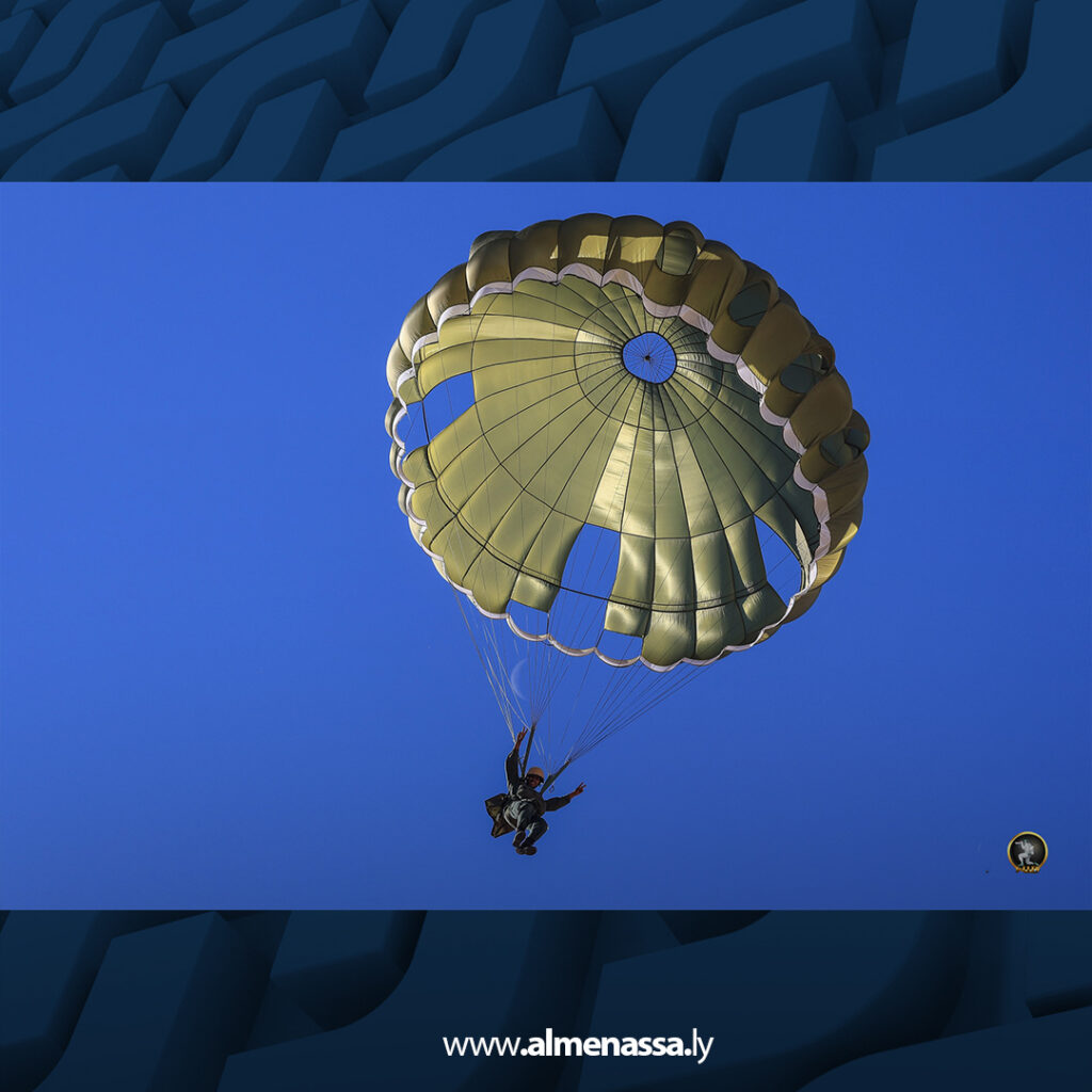 Extra 26.jpg10 26 انطلاق دورة المظلات رقم 79 بمدرسة الصاعقة والمظلات للقوات المسلحة