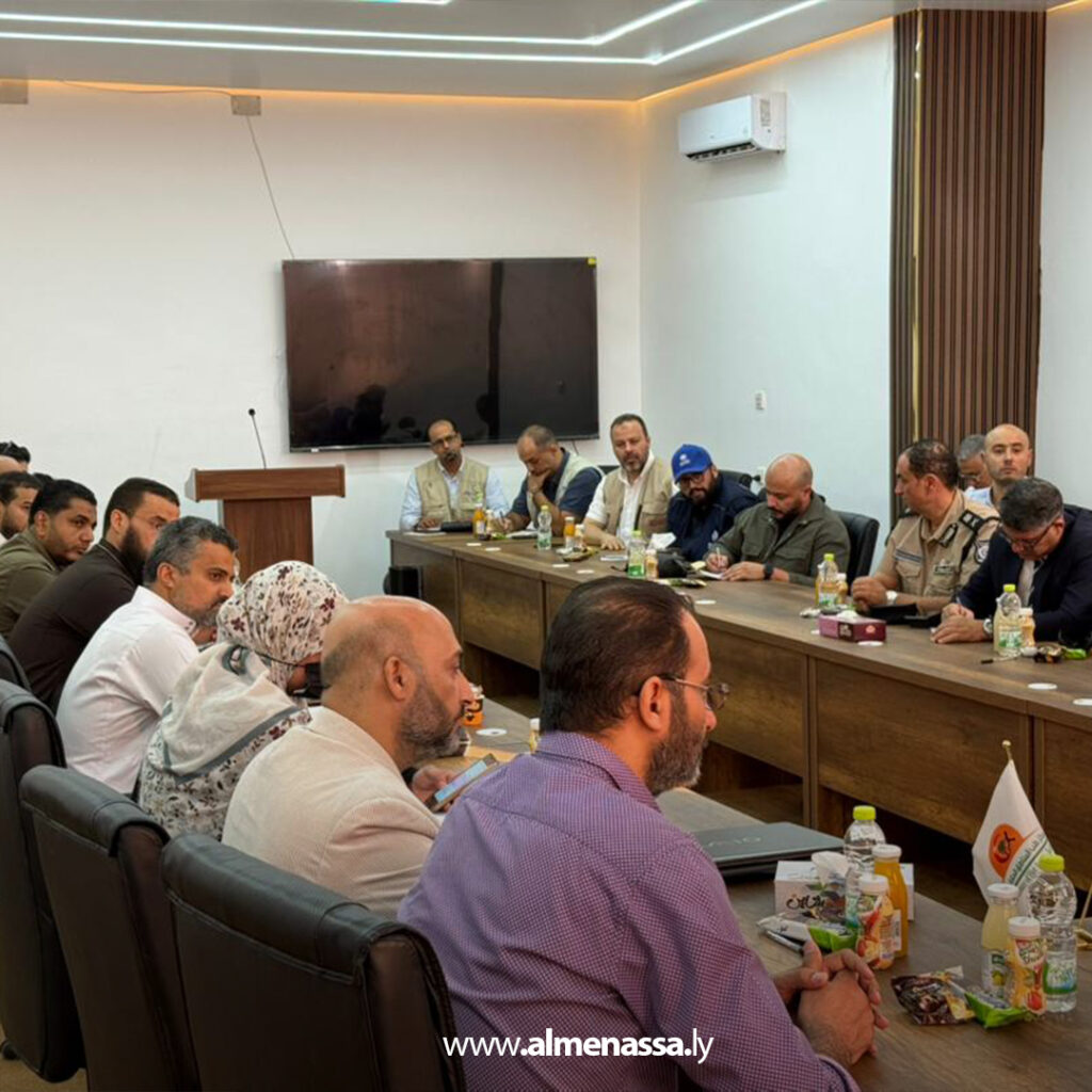 Extra 26.jpg4 26 الوكيل العام لوزارة الصحة يجتمع بالمرافق الصحية بالكفرة