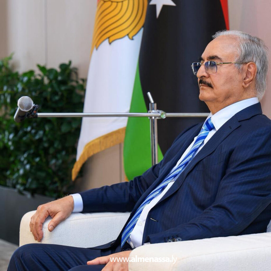 Extra 27.jpg111 27 القائد العام للقوات المسلحة يلتقي مجموعة من النخب والنشطاء والإعلاميين والأكاديميين والحقوقيين