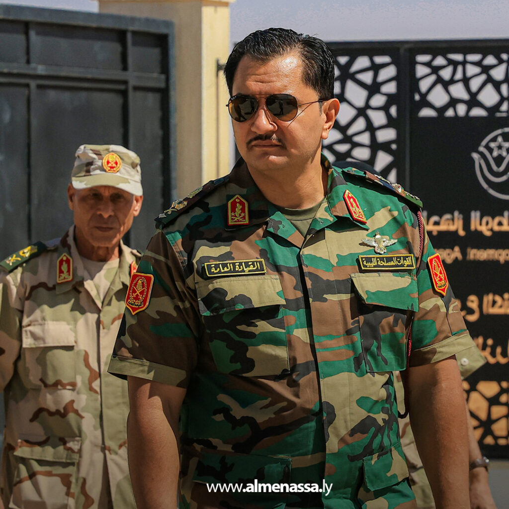 Extra 27.jpg3 27 نائب القائد العام يتفقد مشروع الكفرة الإنتاجي ضمن خطة التنمية الزراعية لعام 2025