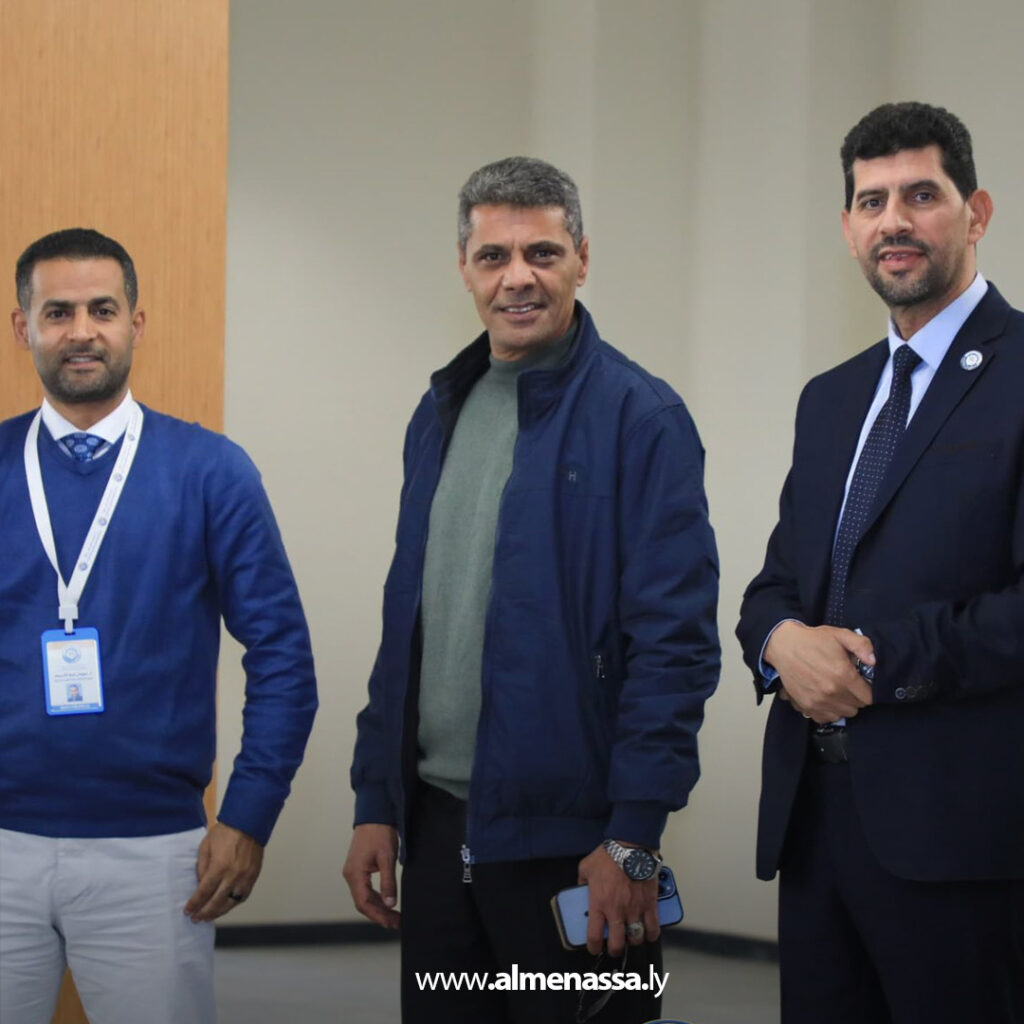 Extra 29.jpg9 29 القائد العام يزور جامعة بنغازي ويطلع على آخر مستجدات أعمال الإعمار التي يشرف عليها صندوق التنمية