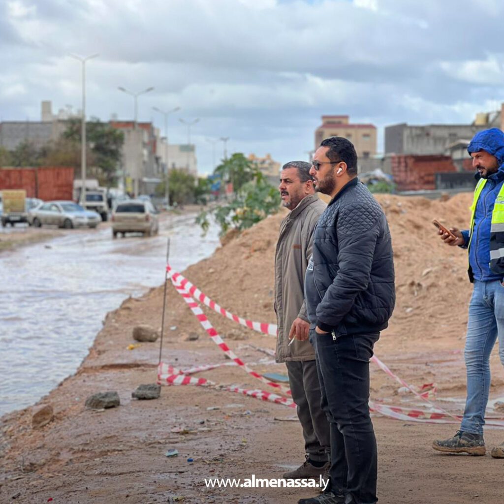 Extra 30.jpg10 30 فرق طوارئ سوق الجمعة تواصل عملها الميداني منذ الفجر لمعالجة تجمعات المياه