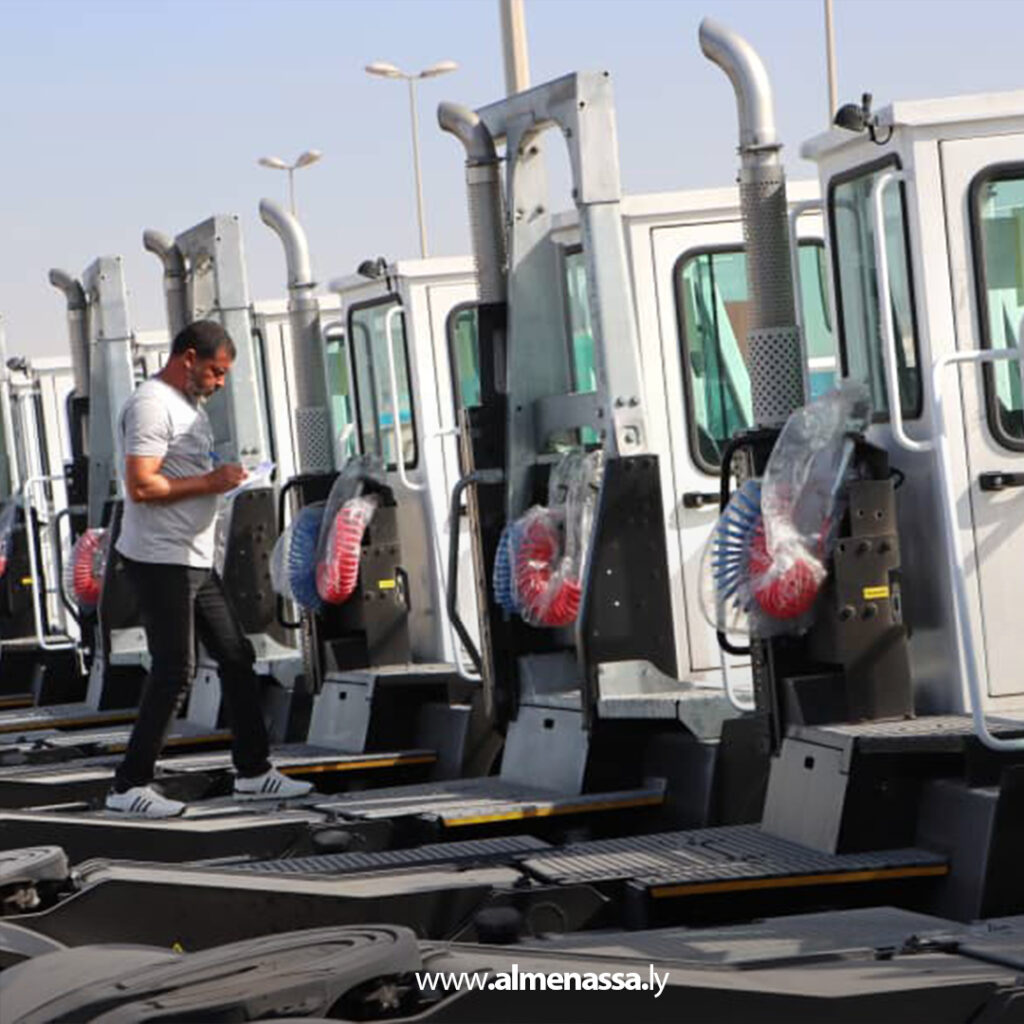 Extra 32.jpg5 32 ميناء المنطقة الحرة جليانة يستلم 20 شاحنة جديدة لتطوير أسطول النقل