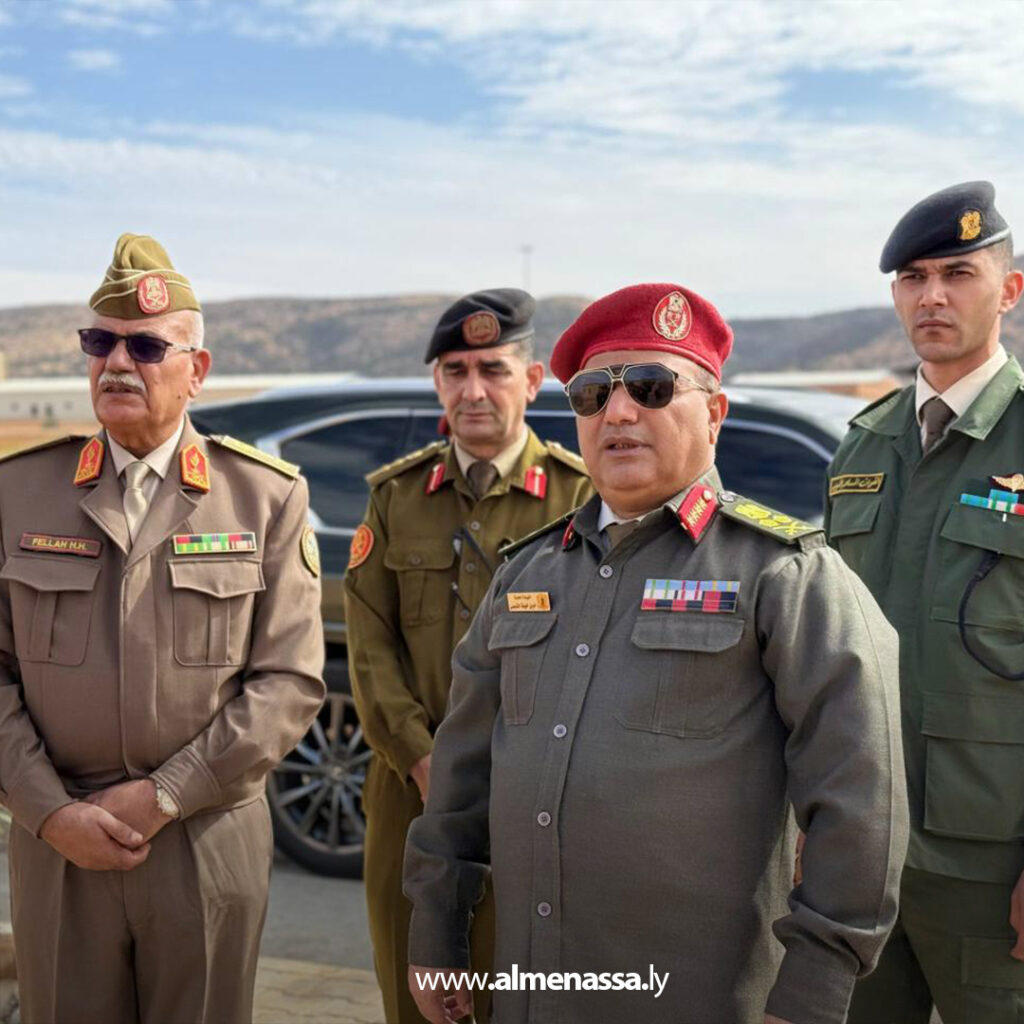 Extra 34.jpg4 34 الأمين العام للقيادة العامة يتفقد الكلية العسكرية توكرة ويطلع على أعمال التطوير والتحديث