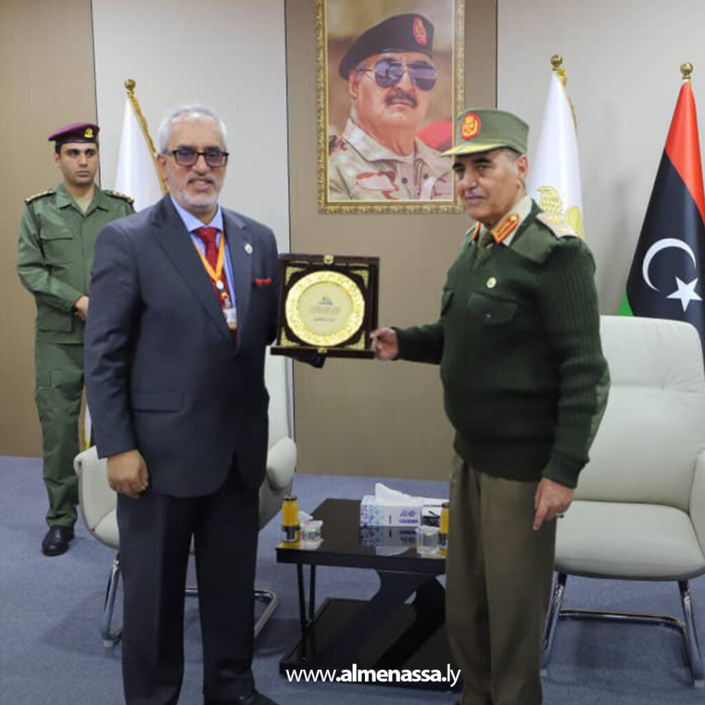 Extra 39.jpg7 39 الأكاديمية العسكرية للعلوم الأمنية توقع اتفاقية مع الجامعة الدولية لتبادل الخبرات الأكاديمية والفنية