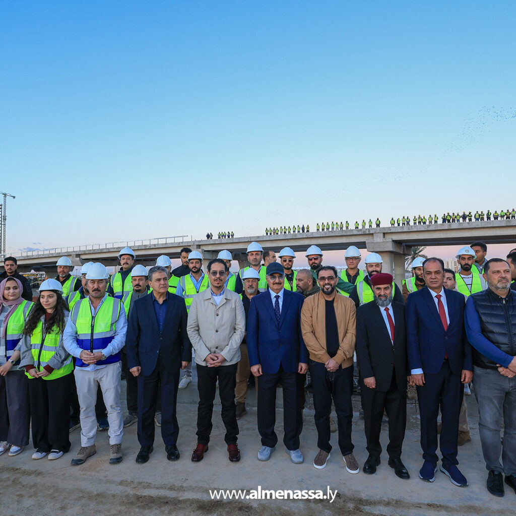 Extra 4.jpg11111111111 4 القائد العام للقوات المسلحة المشير خليفة حفتر يتفقد مشاريع الإعمار في مدينة بنغازي