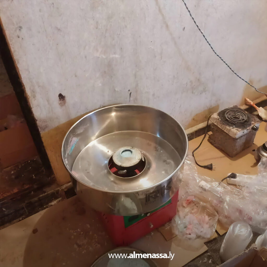 Extra 48.jpg4 48 ضبط مصنع حلويات مخالف بوادي الشاطئ وإحالة صاحبه للنيابة