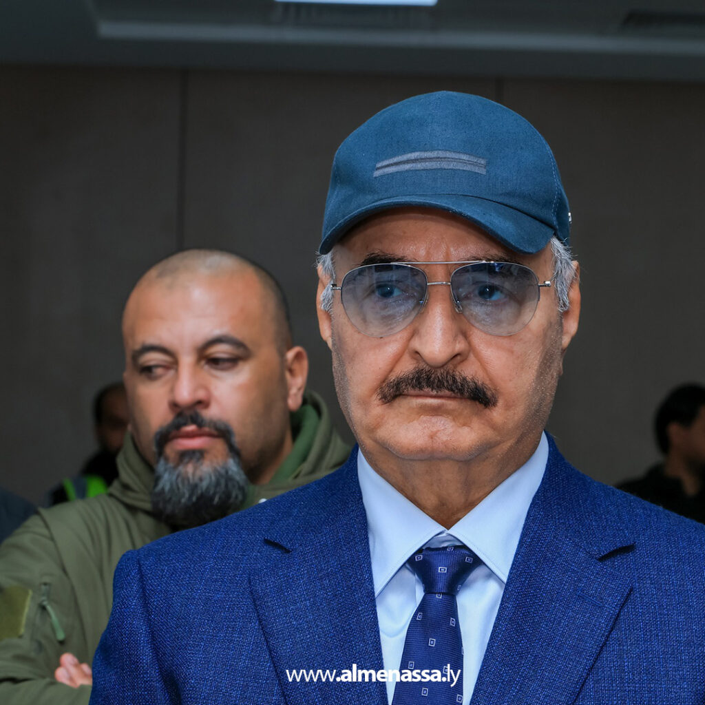 Extra 5.jpg11111111 5 القائد العام للقوات المسلحة المشير خليفة حفتر يتفقد مشاريع الإعمار في مدينة بنغازي