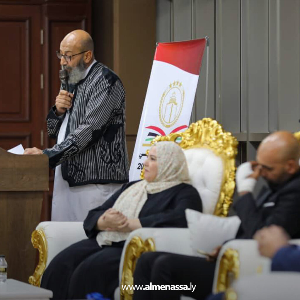 Extra 5.jpg28 5 الكتاب يتنفس أكسجينَ إقبالِ القراءِ المهتمين