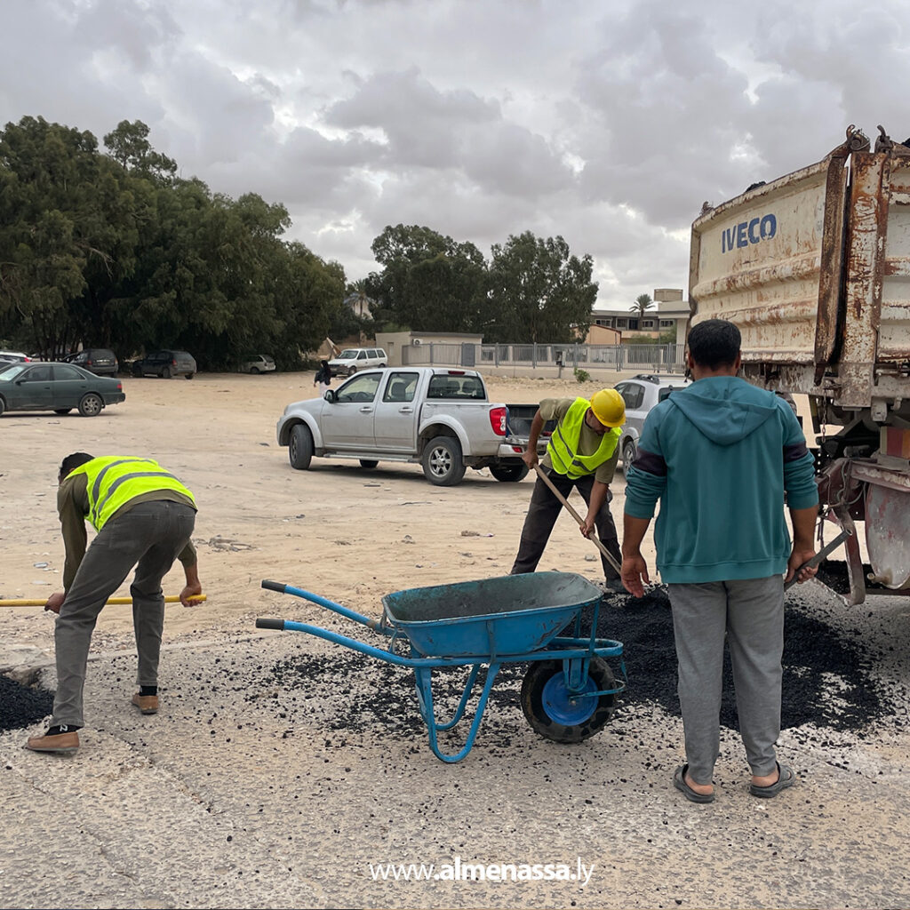 Extra 54.jpg1 54 بلدية العجيلات تبدأ معالجة الحفريات لتحسين حركة السير في الشوارع الحيوية