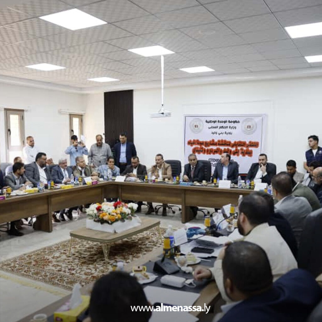 Extra 67.jpg2 67 وزير المواصلات يعقد اجتماعا تنسيقيا في بني وليد لمتابعة المشاريع الخدمية والتنموية