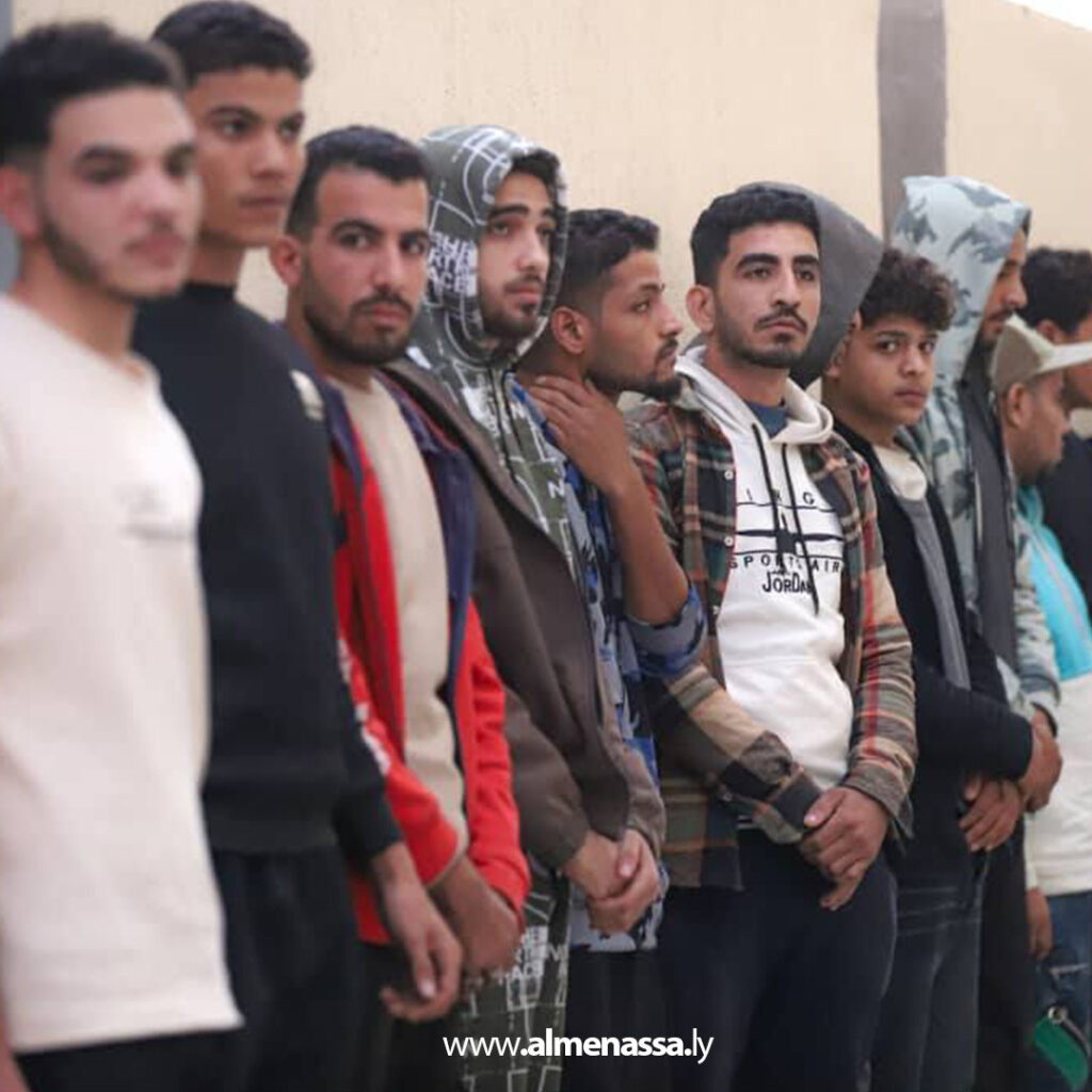 Extra 73.jpg1 73 تُحريّر 44 مصرياً من تشكيل عصابي يديره سجين محكوم عليه بالإعدام في أجدابيا