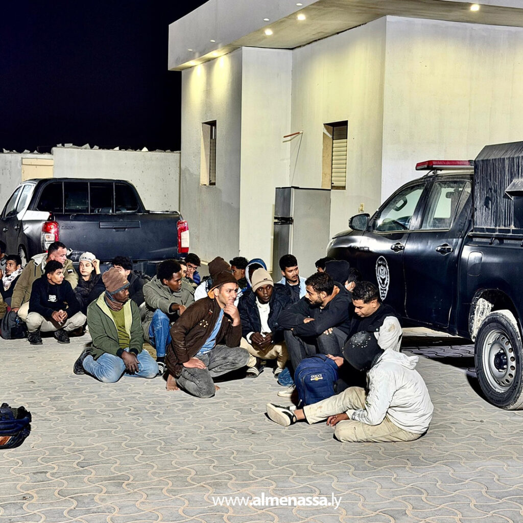 Extra 77.jpg11 77 البحث الجنائي البطنان يداهم وكر للهجرة غير الشرعية ويضبط 36 مهاجر قرب الساحل