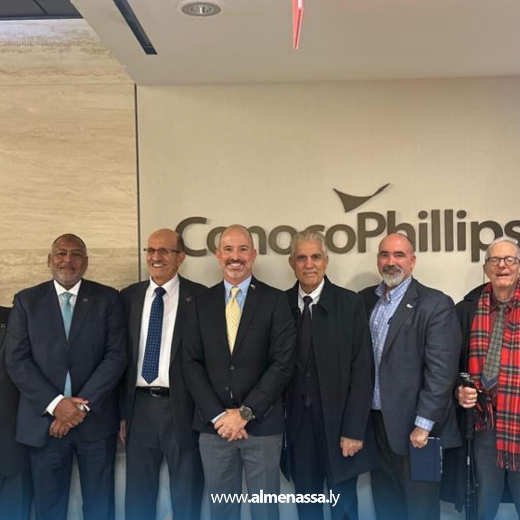 Extra 77.jpg1 77 وفد حكومة الوحدة يلتقي الشركات الأمريكية العاملة في مجالات الطاقة والاتصالات