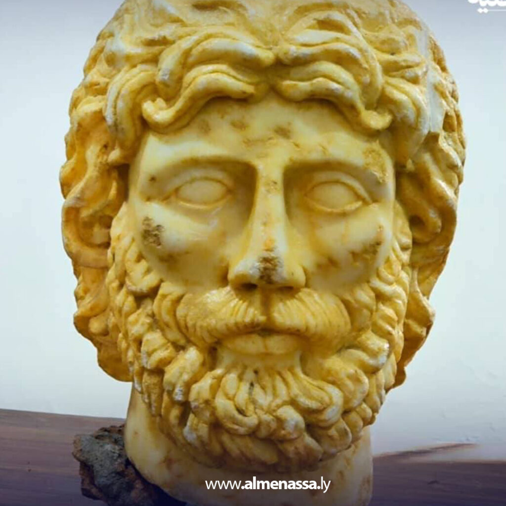 Extra 81.jpg1 81 كمين في شحات يوقف متهمَين بالاتجار في الآثار وضبط تمثال رخامي بحوزتهما