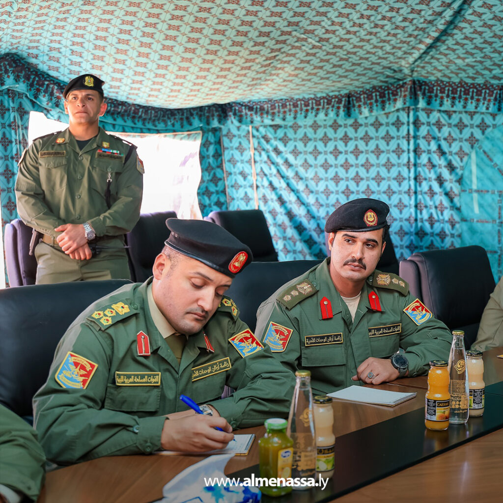 Extra 9.jpg22 9 في زيارة ميدانية للكفرة.. رئيس الأركان العامة يشدد على وحدة الصف ودعم الأمن والتنمية
