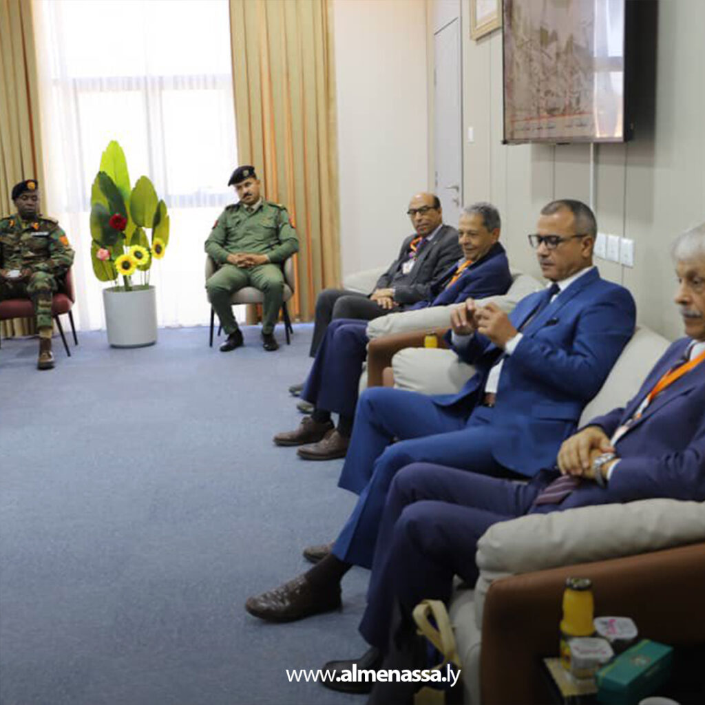 Extra 93.jpg2 93 الأكاديمية العسكرية للعلوم الأمنية توقع اتفاقية مع الجامعة الدولية لتبادل الخبرات الأكاديمية والفنية