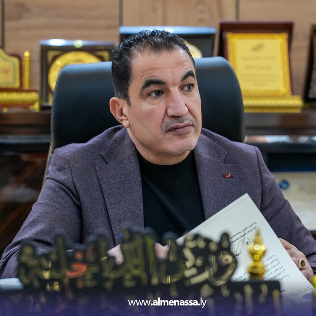 Extra Recovered 19.jpg1 19 وزير الداخلية يبحث مع مدير أمن الكفرة خطط الدعم ورفع الجاهزية الأمنية