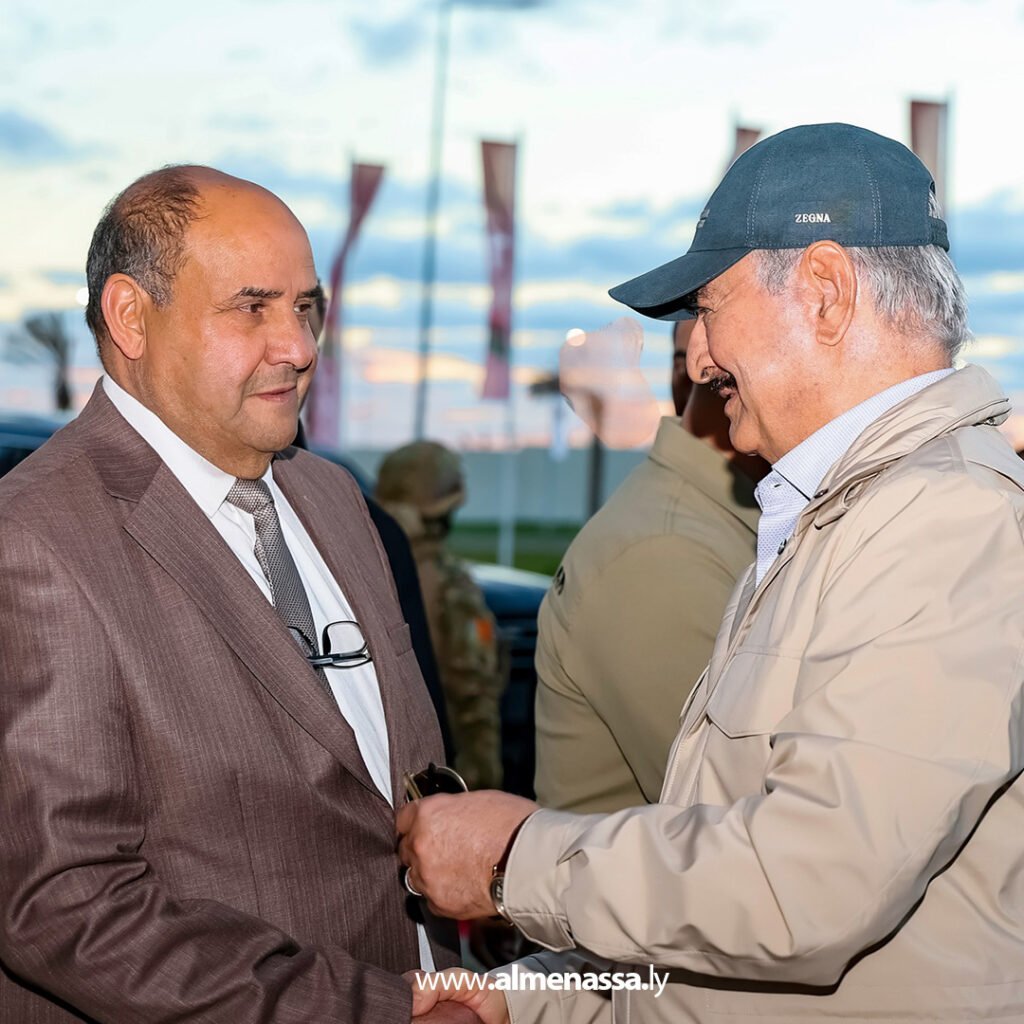 Extra.jpg11111111 القائد العام يفتتح ملعب الاتحاد العسكري في مدينة المشير بحضور حكومي وعسكري