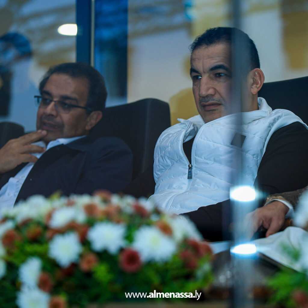 Extra.jpg1111111111111111111111 القائد العام يفتتح ملعب الاتحاد العسكري في مدينة المشير بحضور حكومي وعسكري