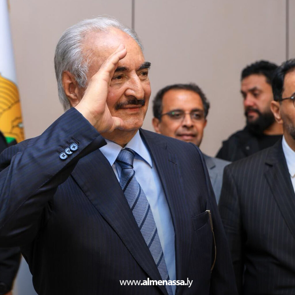 Extra 1.jpg30 1 القائد العام يستقبل مشايخ بني وليد ويؤكد بأن ليبيا بحاجة إلى تغيير جذري يقوده الشعب لبناء دولة موحدة ومستقرة