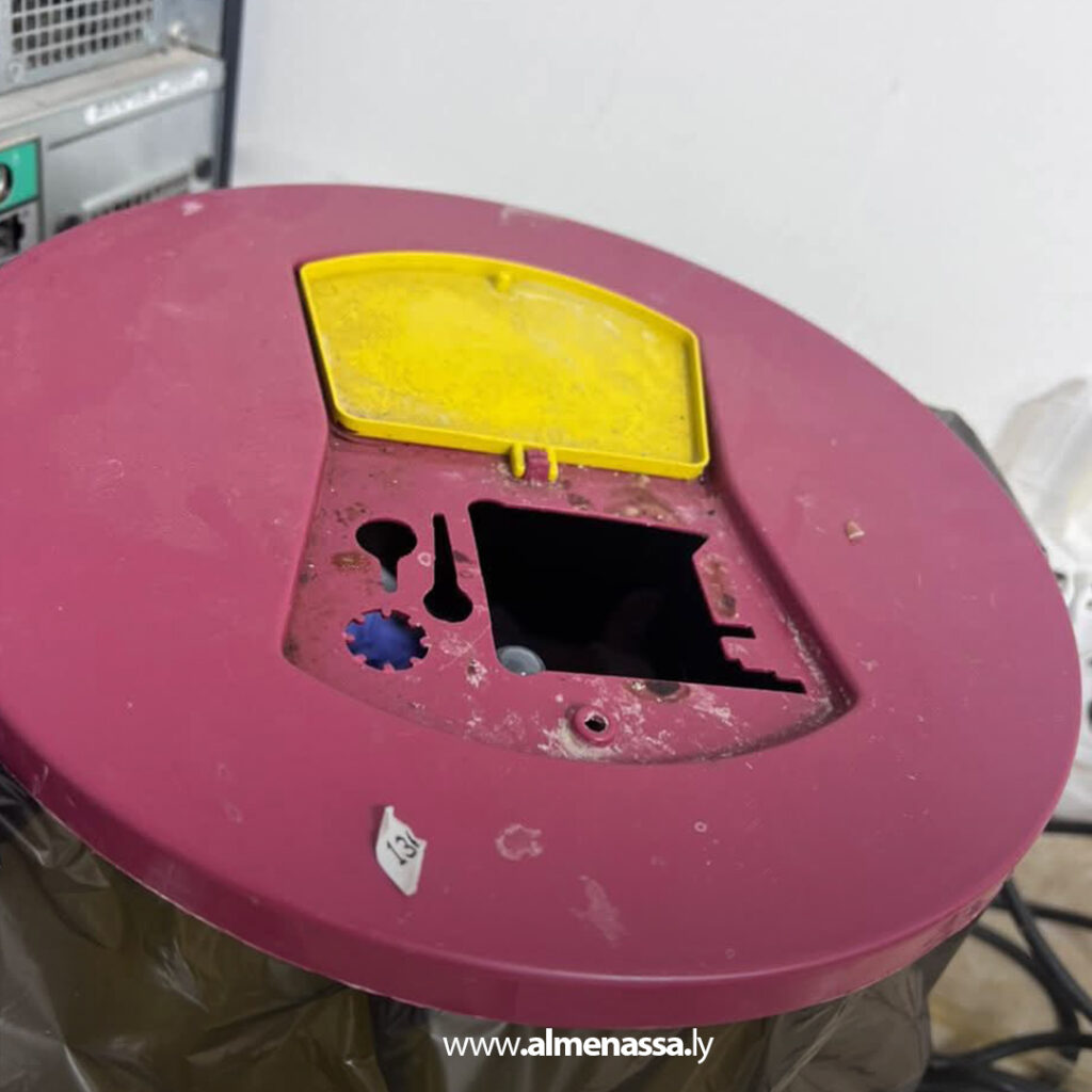 Extra 104 الرقابة على الأغذية والأدوية تضبط مخالفات خطيرة داخل مختبرات طبية بطرابلس