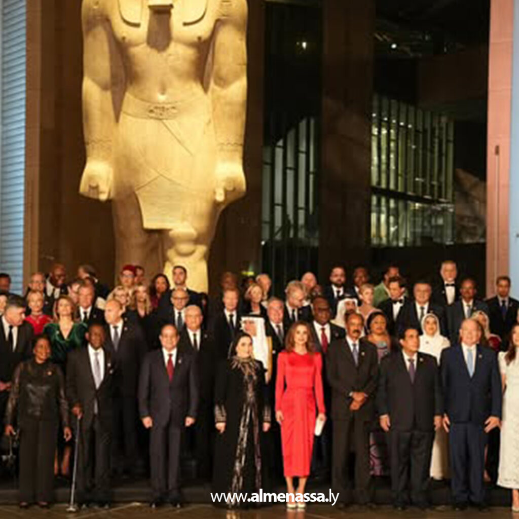 Extra 14 المنفي يشارك في افتتاح المتحف المصري الكبير بدعوة من الرئيس المصري