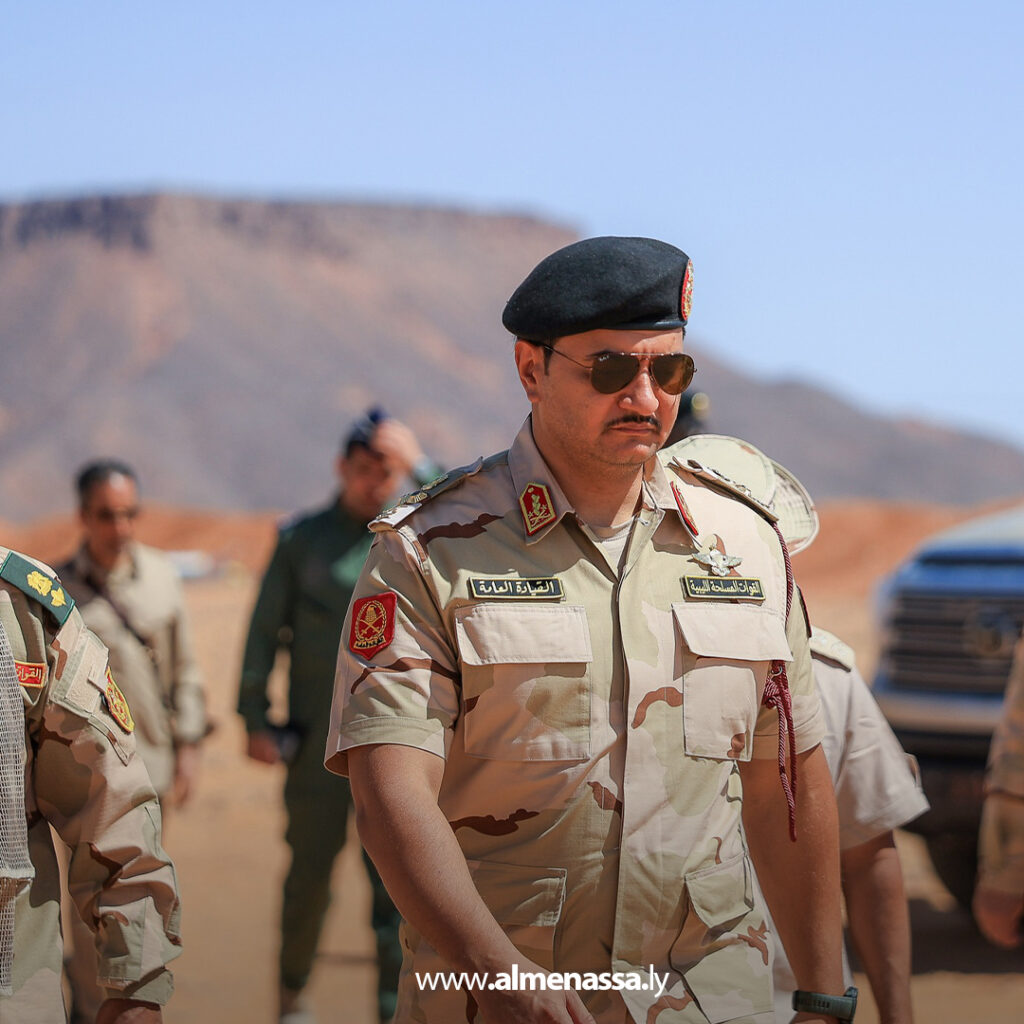 نائب القائد العام يتفقد منفذ التوم الحدودي ويؤكد جاهزية القوات لتنفيذ مهامها بكفاءة عالية 5 Extra 14.jpg4 14