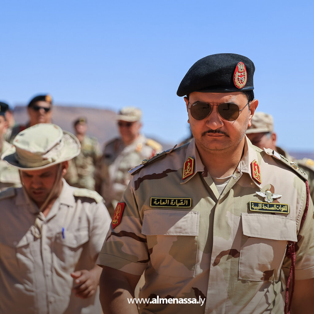 نائب القائد العام يتفقد منفذ التوم الحدودي ويؤكد جاهزية القوات لتنفيذ مهامها بكفاءة عالية 8 Extra 2.jpg7 2