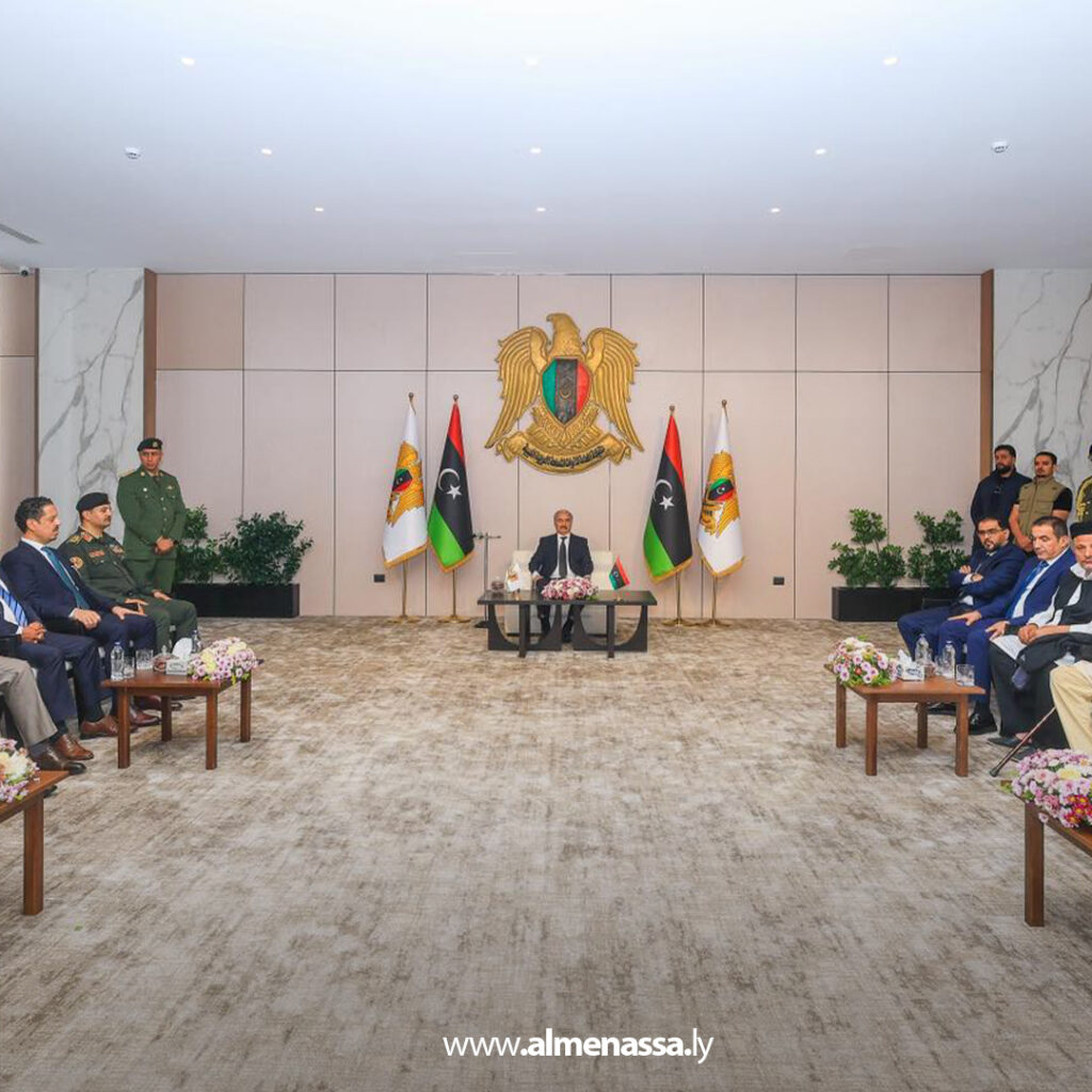 Extra 3.jpg17 3 القائد العام يستقبل مشايخ وأعيان الزاوية ويؤكد أن مدينة الزاوية مؤثرة ولا يمكن أن تبقى خارج دائرة صنع القرار