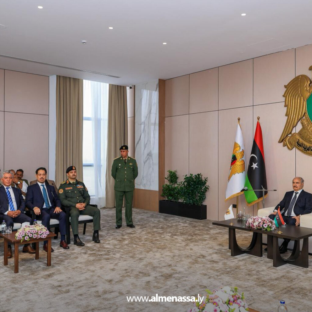 Extra 3.jpg23 3 القائد العام يستقبل مشايخ وأعيان الزاوية ويؤكد أن مدينة الزاوية مؤثرة ولا يمكن أن تبقى خارج دائرة صنع القرار