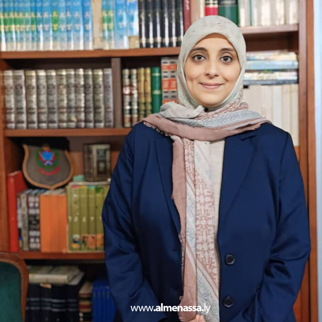 Extra 47 مبدعة تكتب عنهن . المبدعات الليبيات