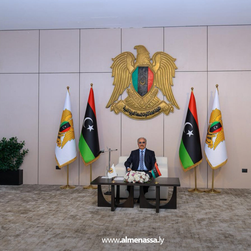 Extra 53.jpg2 53 القائد العام يستقبل مشايخ بني وليد ويؤكد بأن ليبيا بحاجة إلى تغيير جذري يقوده الشعب لبناء دولة موحدة ومستقرة