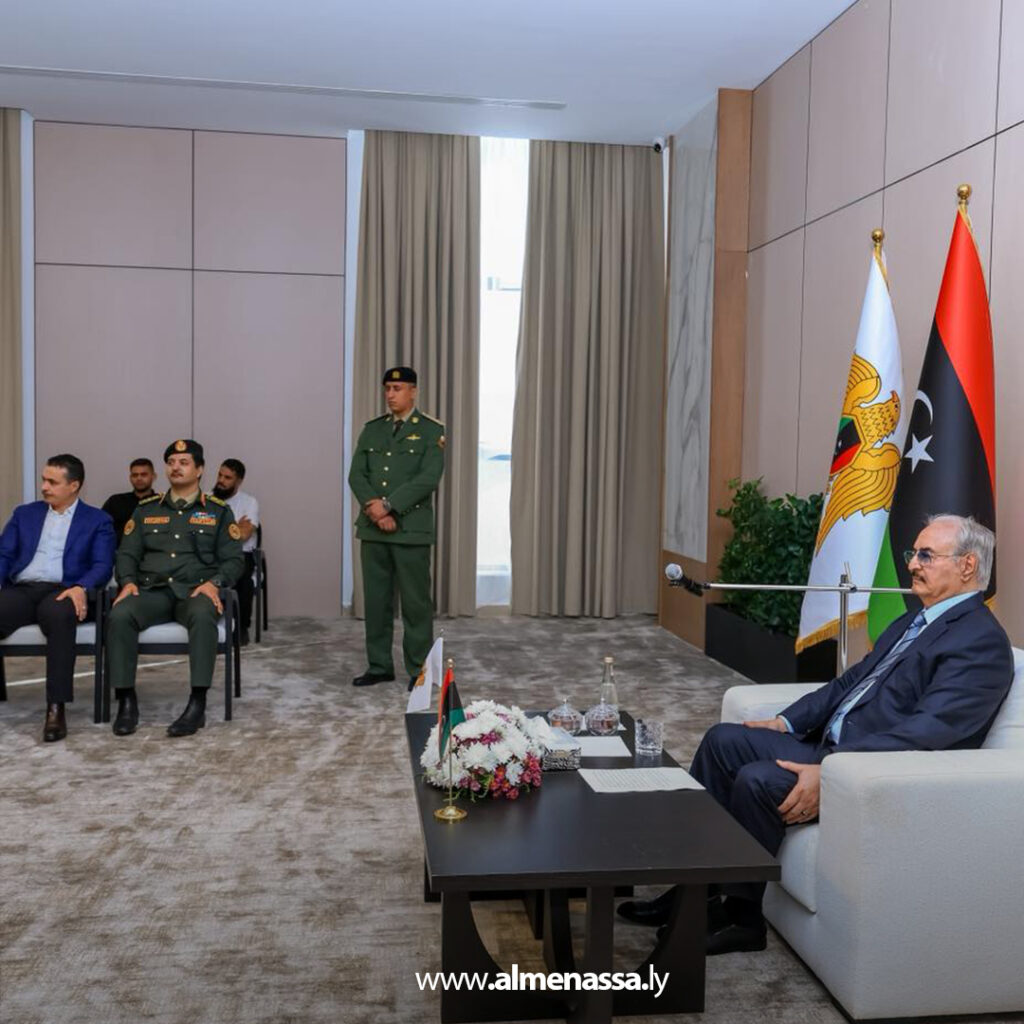 Extra 6.jpg6 6 القائد العام يستقبل مشايخ بني وليد ويؤكد بأن ليبيا بحاجة إلى تغيير جذري يقوده الشعب لبناء دولة موحدة ومستقرة