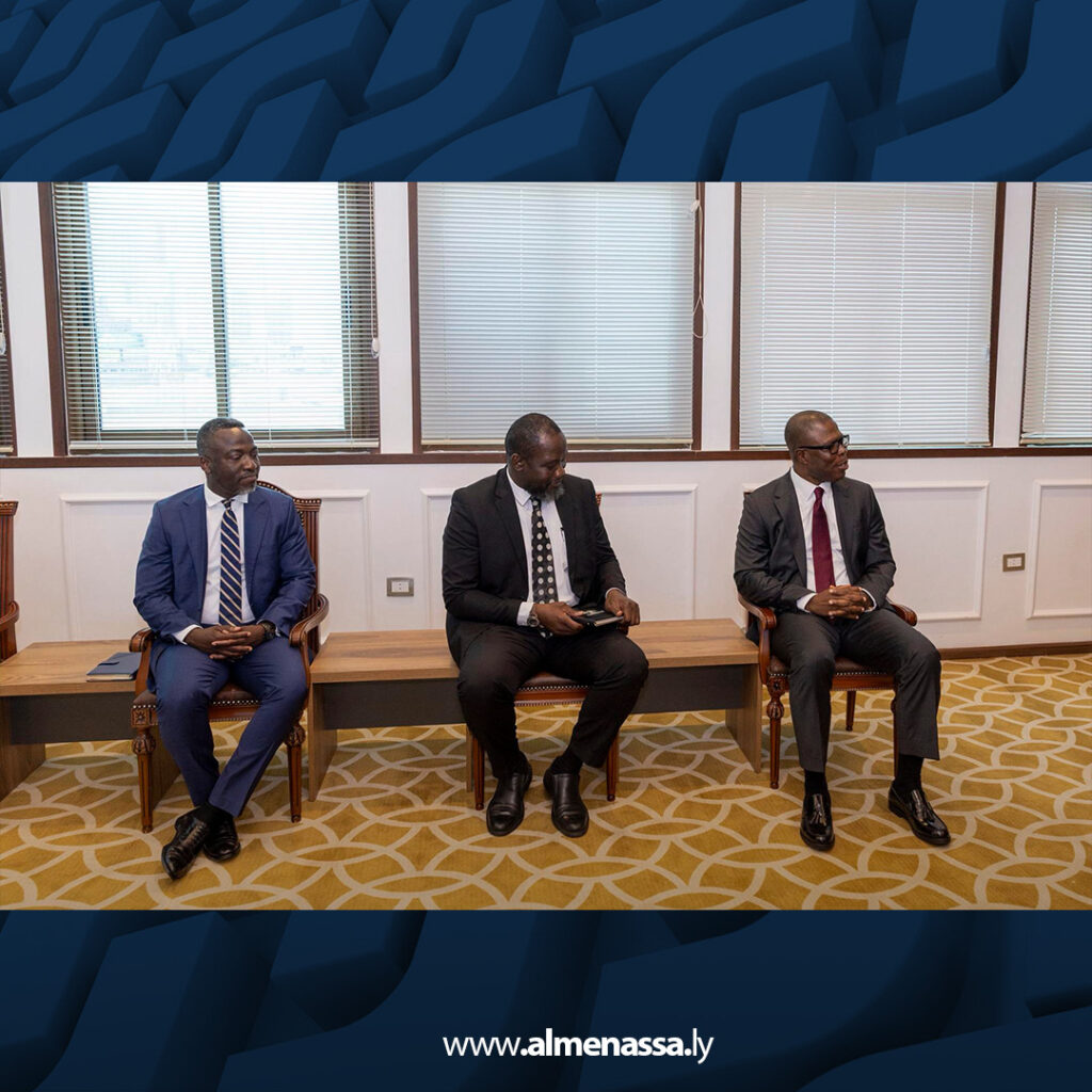 تكالة يبحث مع سفير غانا تعزيز العلاقات الثنائية بين البلدين 2 extra Recovered 11.jpg2 11