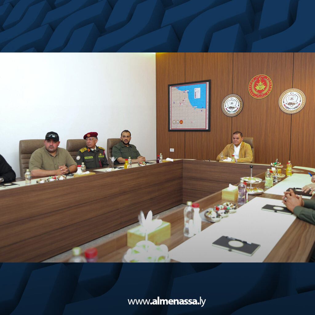 الدبيبة يزور مقر القطاع الحدودي الأول التابع لركن حرس الحدود والأهداف الحيوية 4 extra Recovered 12.jpg5 12 الدبيبة يزور مقر القطاع الحدودي الأول التابع لركن حرس الحدود والأهداف الحيوية