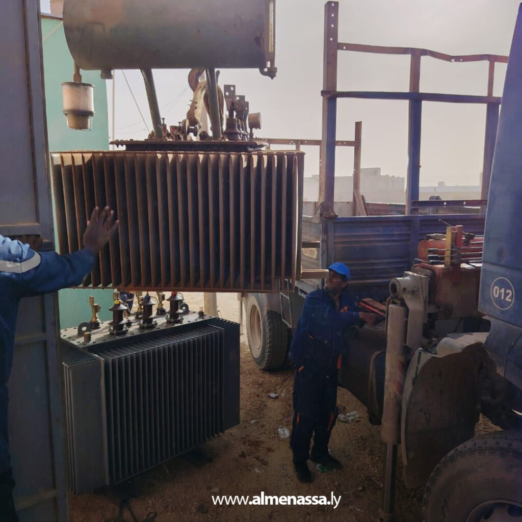 extra Recovered 7.jpg1 7 تركيب محول جديد بمنطقة النواقية ببنغازي بدعم من صندوق التنمية وإشراف وزارة الكهرباء