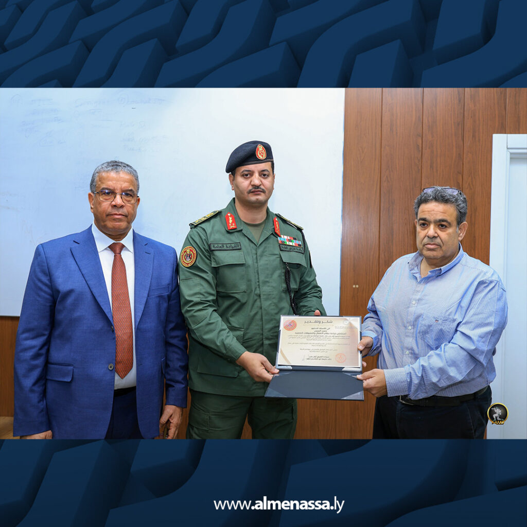 Extra 1.jpg111111111111111111111 1 رئيس الأركان العامة يزور مستشفى فينيسيا لمتابعة رعاية الأطفال الصحية