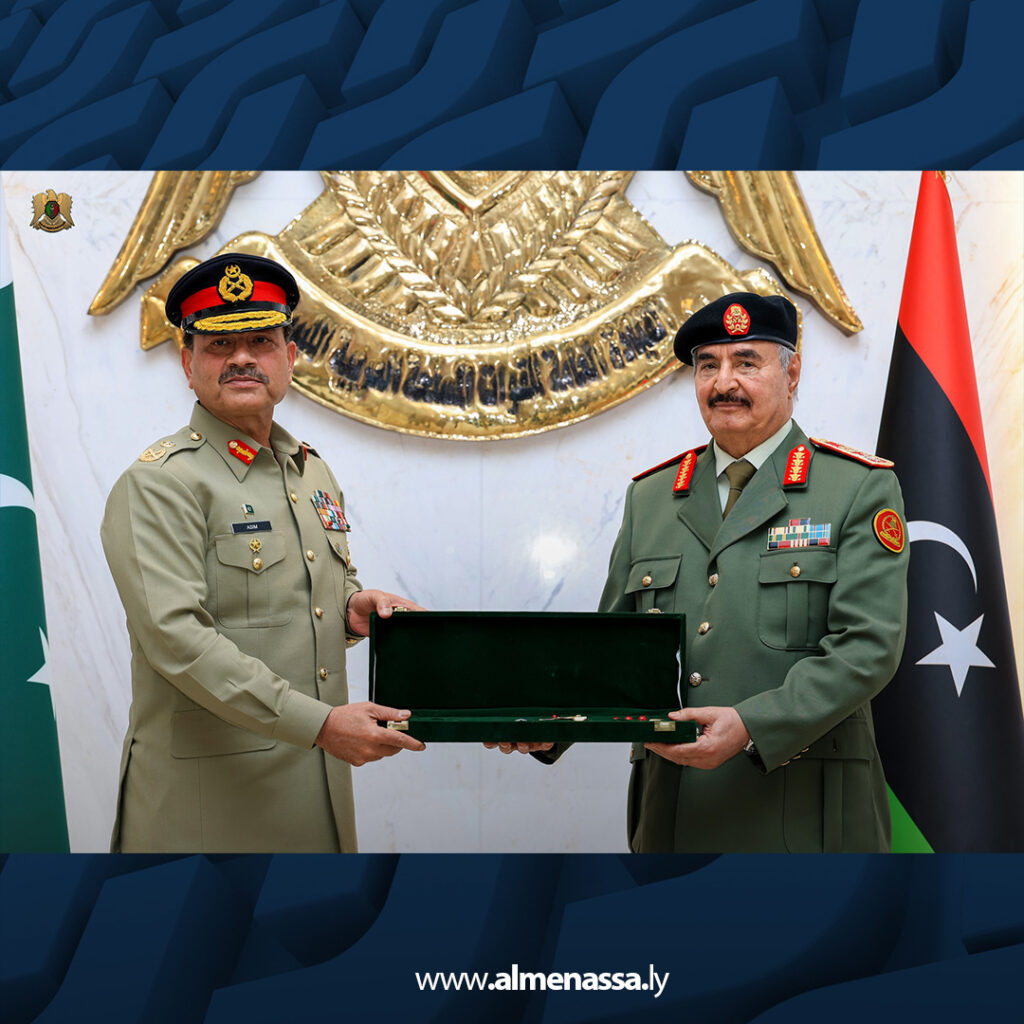 Extra 1.jpg31 1 القائد العام يستقبل قائد الجيش الباكستاني تعزيزا للتعاون العسكري والعلاقات الثنائية