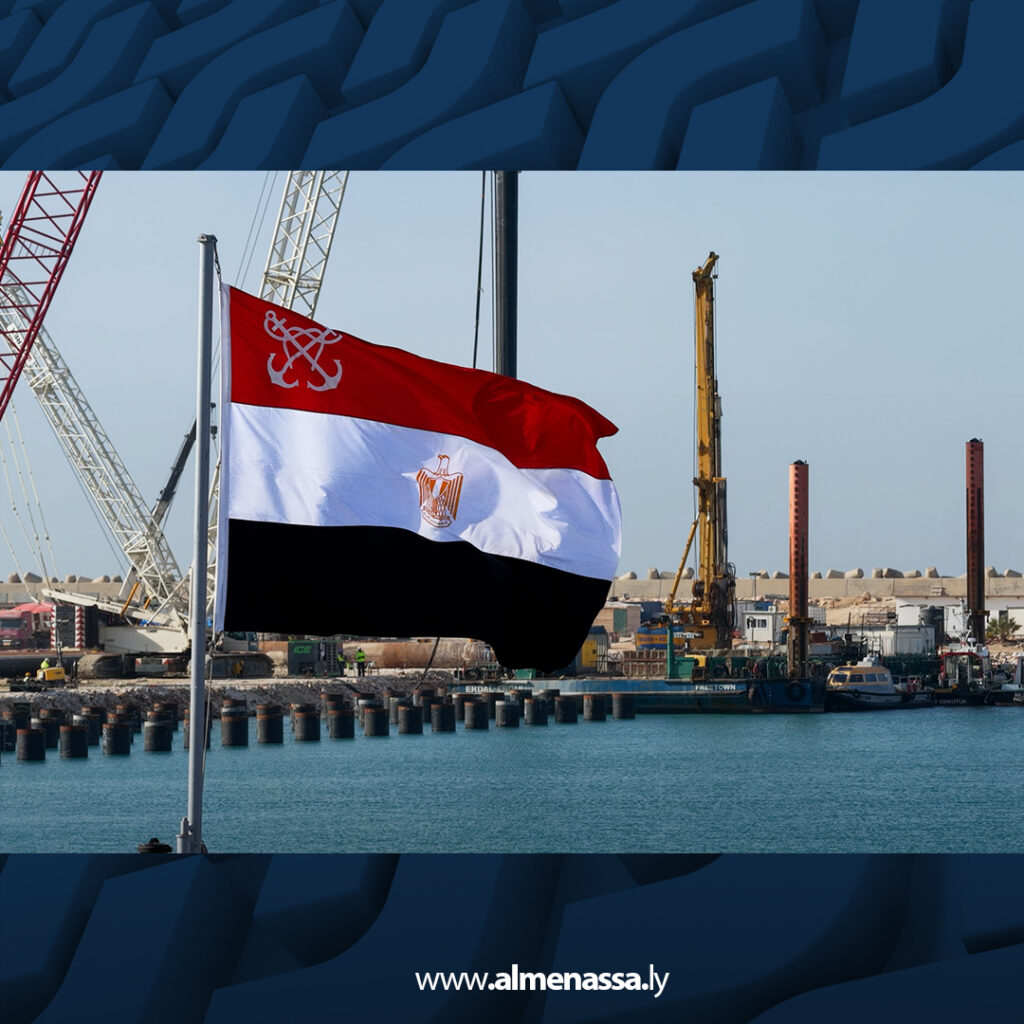 Extra 1.jpg34 1 نائب القائد العام يزور الفرقاطة المصرية "سجم بورسعيد 976" بقاعدة بنغازي البحرية