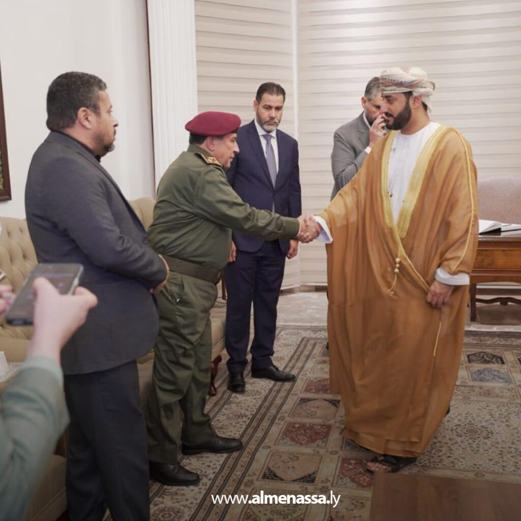 Extra 101.jpg111 101