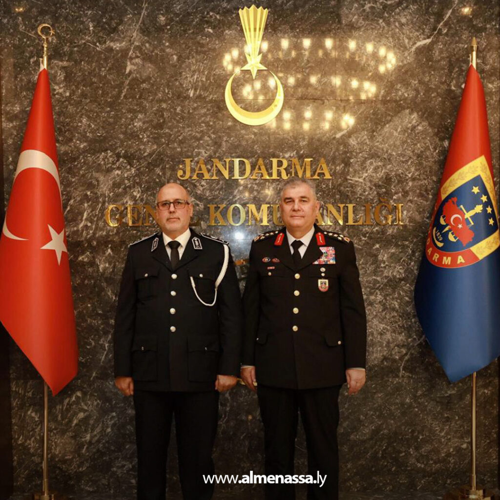 Extra 102.jpg4 102 وزارة الداخلية: الاتفاق على إرسال الصندوق الأسود للطائرة المنكوبة إلى ألمانيا للتحليل الفني