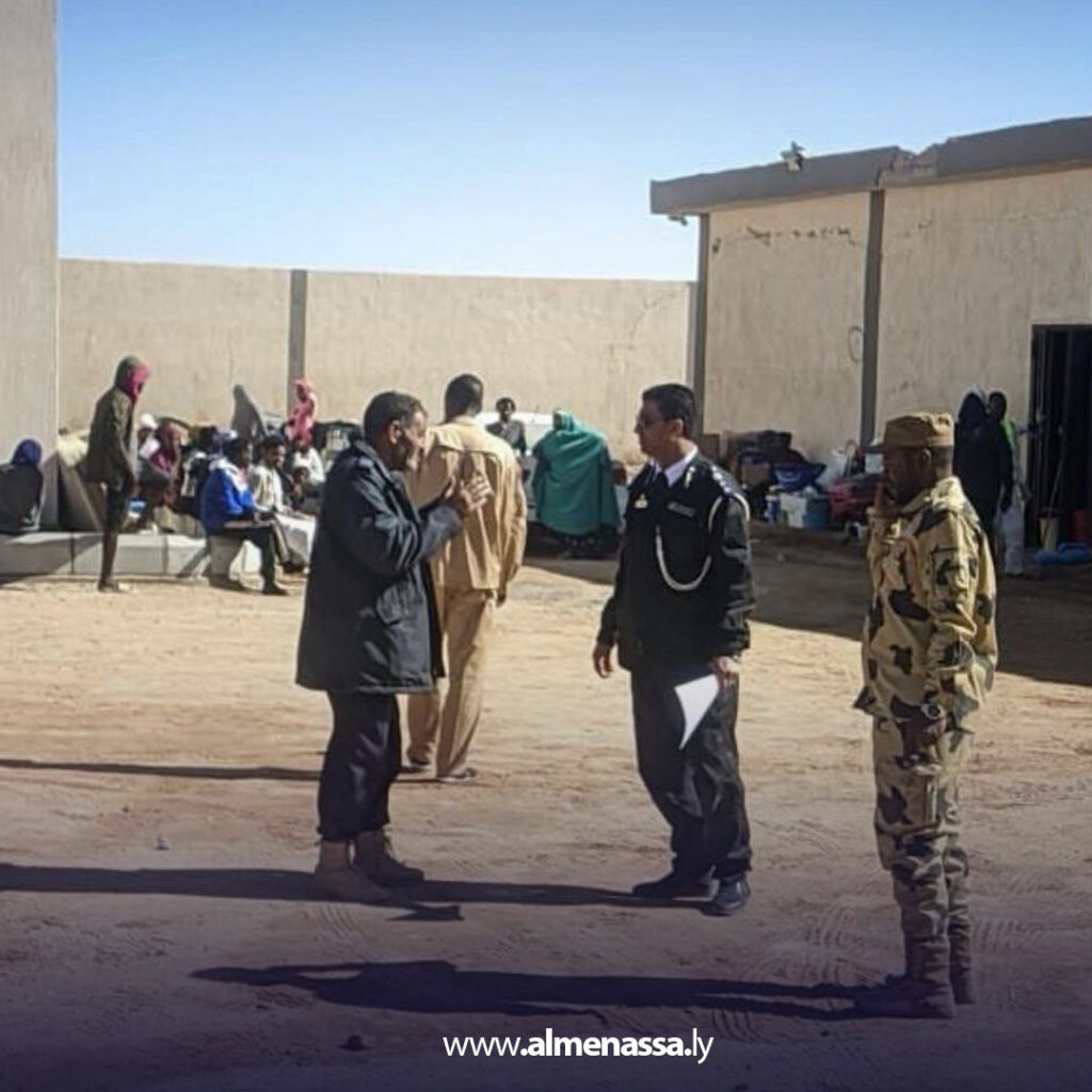 ضبط مركبة تقل 14 مهاجر خلال مرورها من سبها إلى طرابلس 3 Extra 104.jpg111 104